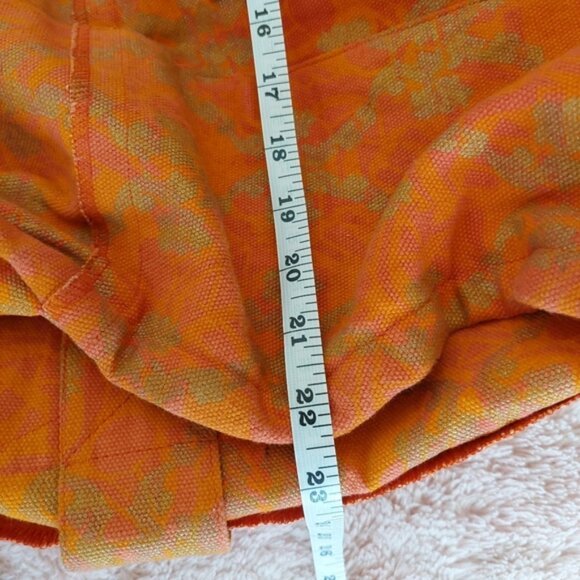 Edge Large Embroidered Bohemian Extendable Bucket Crossbody Bag - Picture 13 of 16